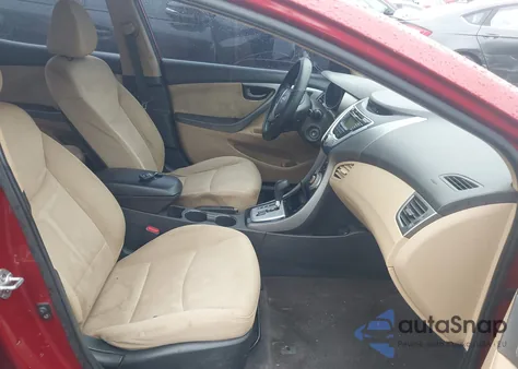 2011 Hyundai Elantra Gls (Ulsan Plant) z USA, uszkodzony, nr VIN KMHDH4AE3BU161168